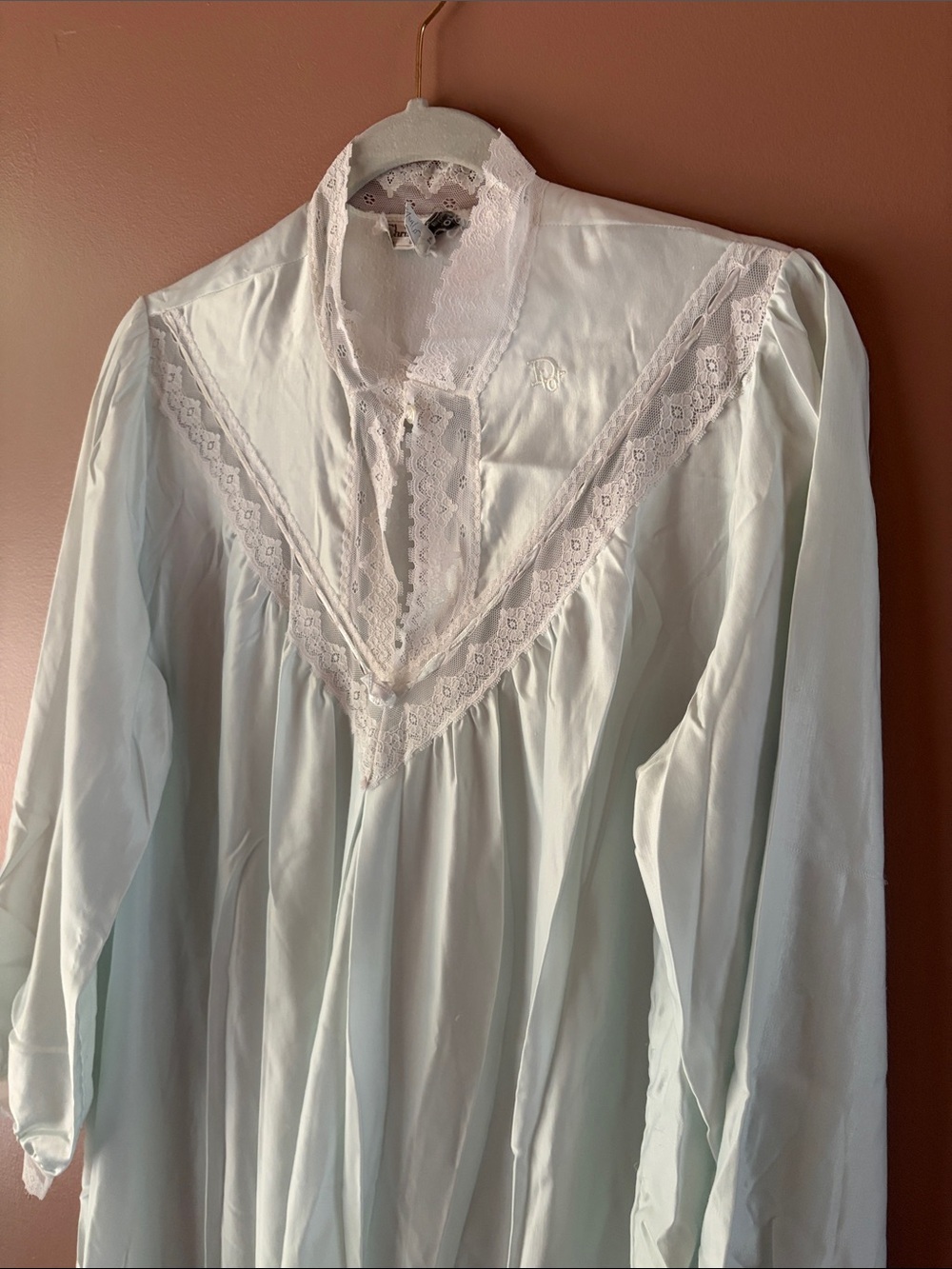 Dior Long Lace-Trim Nightgown in Pale Mint